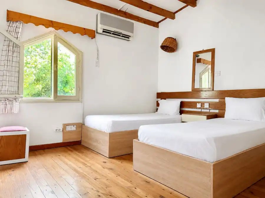 Beachside Bungalow twin bedroom